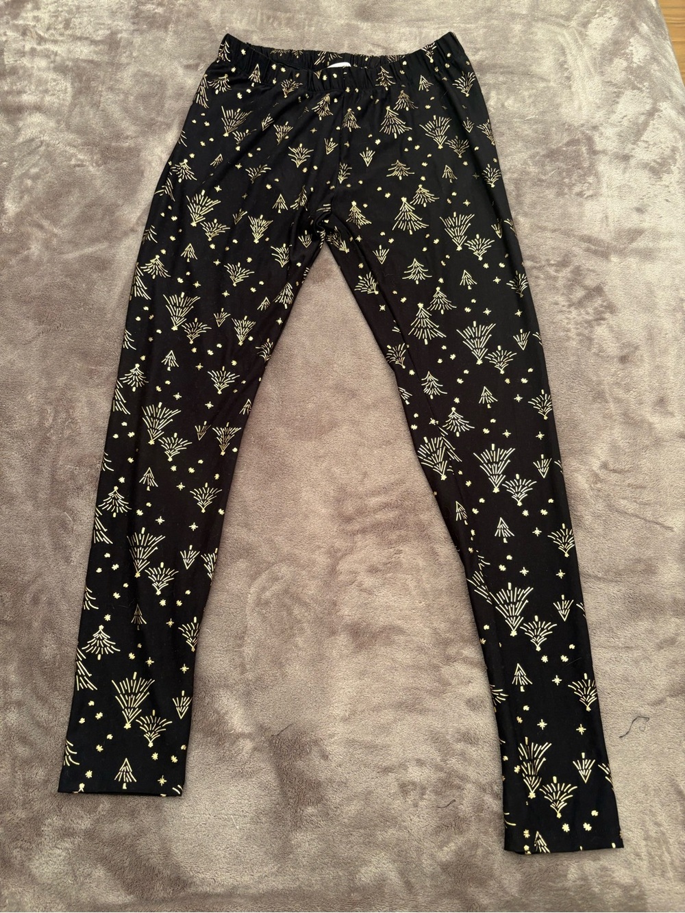 Women's Black Leggings with Sparky Gold Christmas Tree Print